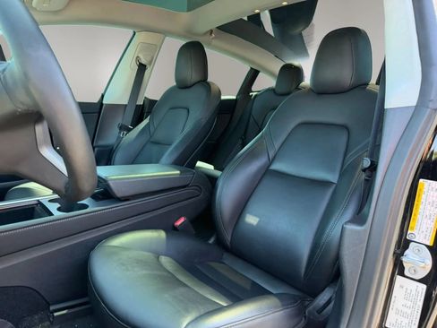 Used 2022 Tesla Model 3 RWD image 10