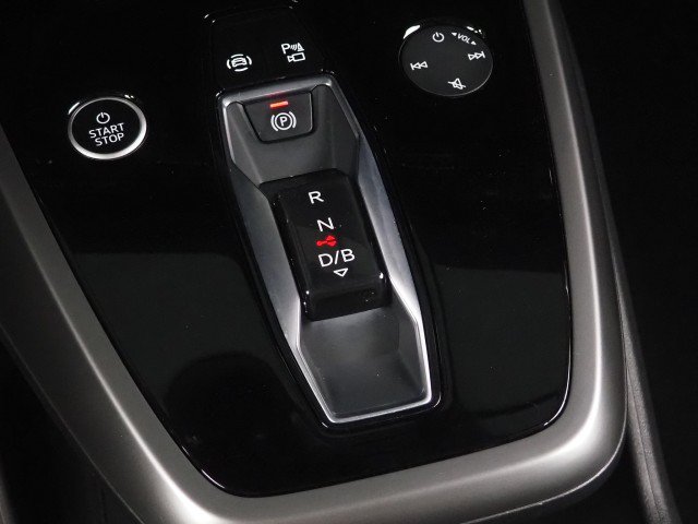 Used 2023 Audi Q4 e-tron Premium Plus w/ Premium Plus RWD image 25