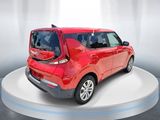 Used 2020 Kia Soul LX image 4