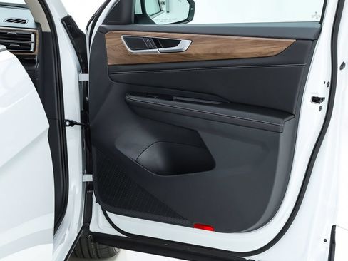 New 2026 Volkswagen Atlas SE FWD image 69