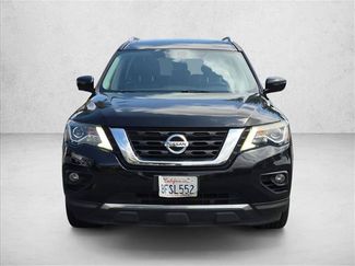 Used 2018 Nissan Pathfinder Platinum w/ Cargo Package FWD video 2