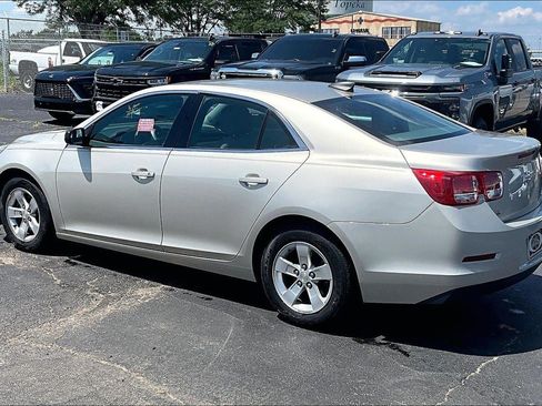 Used 2015 Chevrolet Malibu LS FWD image 5