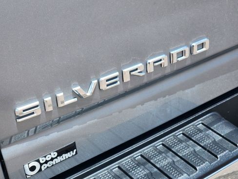 Used 2025 Chevrolet Silverado 2500 LT AWD/4WD image 31