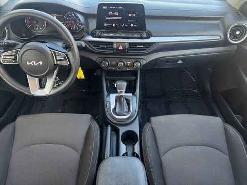 Used 2022 Kia Forte LXS image 12