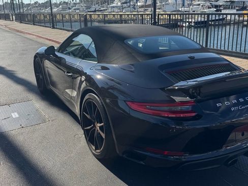Used 2019 Porsche 911 Carrera S RWD image 8