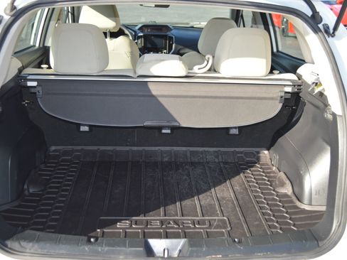 Used 2019 Subaru Impreza 2.0i Premium image 11