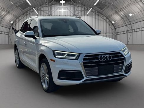 Used 2018 Audi Q5 2.0T Premium Plus w/ Premium Plus Package image 1