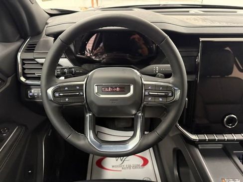 New 2026 GMC Acadia Elevation w/ Elevation Premium Package FWD image 19