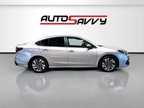 Used 2025 Subaru Legacy Limited AWD/4WD image 8