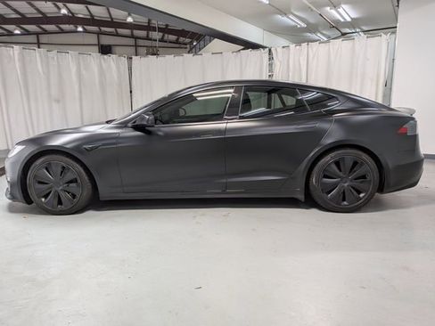 Used 2021 Tesla Model S Plaid image 21