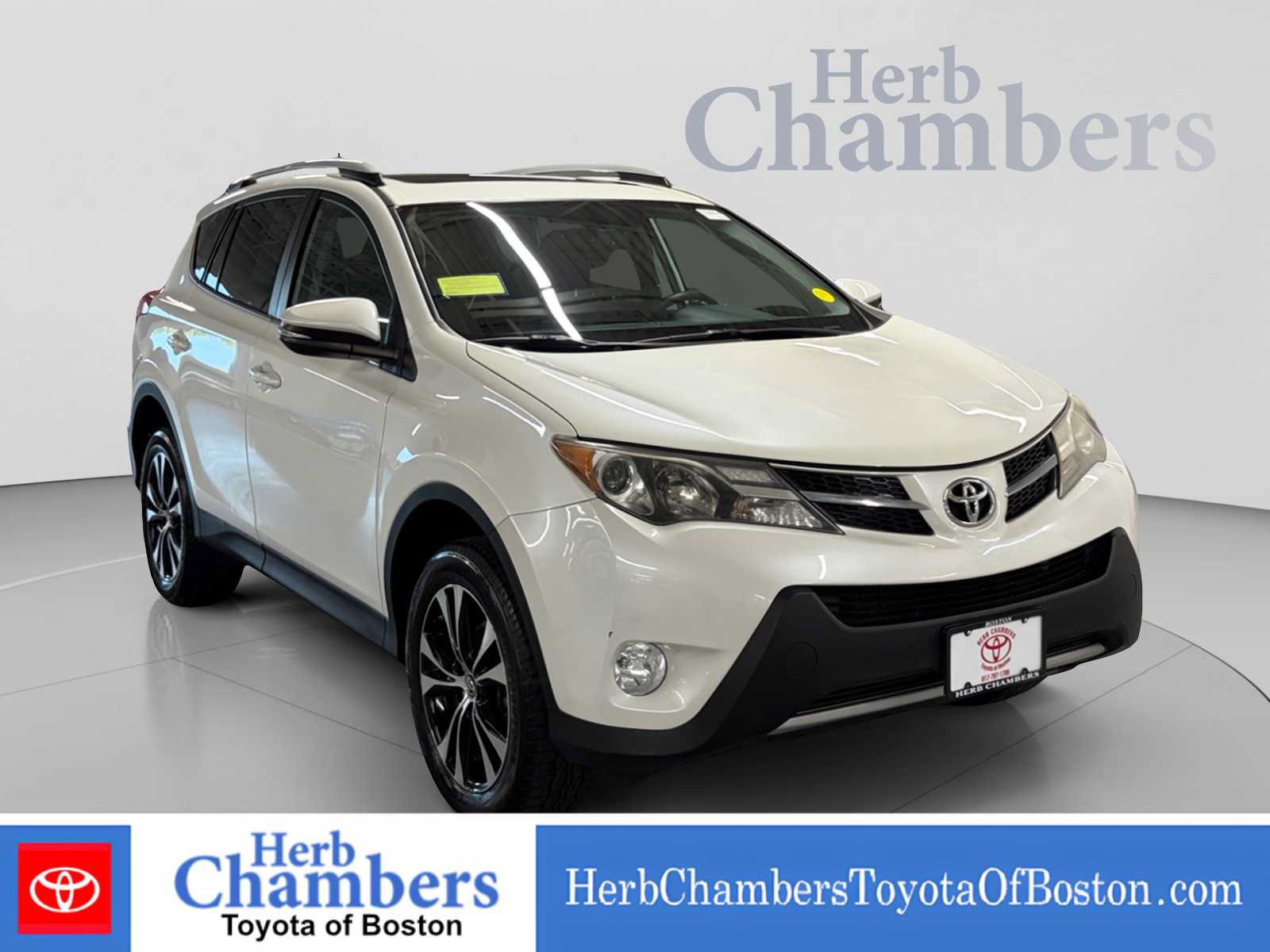 Used 2015 Toyota RAV4 Limited AWD/4WD image 1