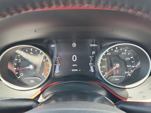 Used 2018 Jeep Compass Trailhawk AWD/4WD image 10