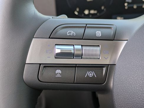 New 2026 Hyundai Kona SE image 22