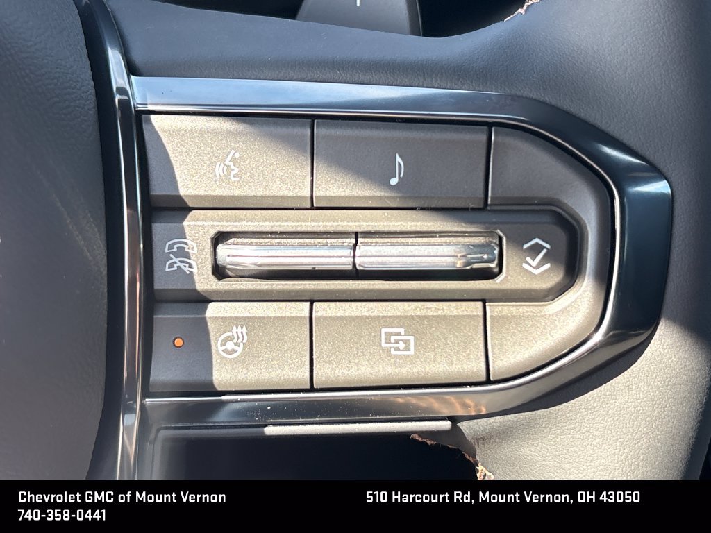 New 2027 GMC Acadia AT4 w/ LPO, Floor Liner Package AWD/4WD image 36