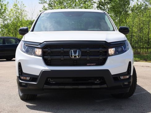 New 2026 Honda Ridgeline Sport image 2