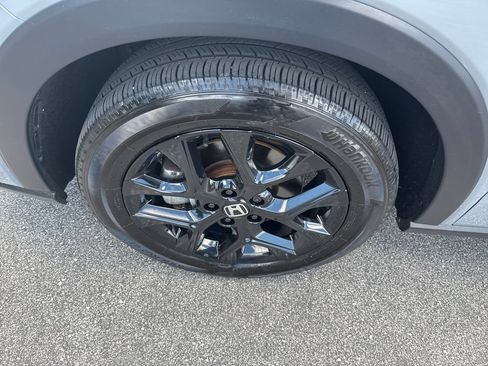 Certified 2024 Honda HR-V Sport image 38