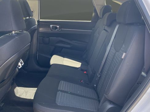 New 2026 Kia Sorento LX FWD image 24