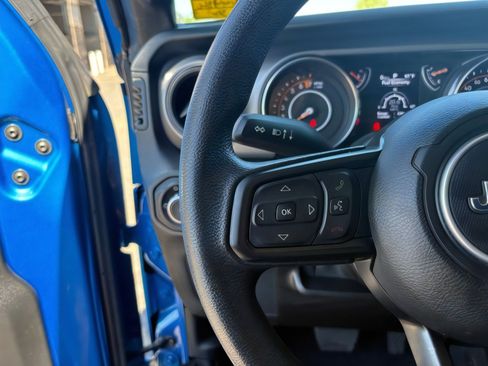 Used 2021 Jeep Wrangler Unlimited Sport image 28