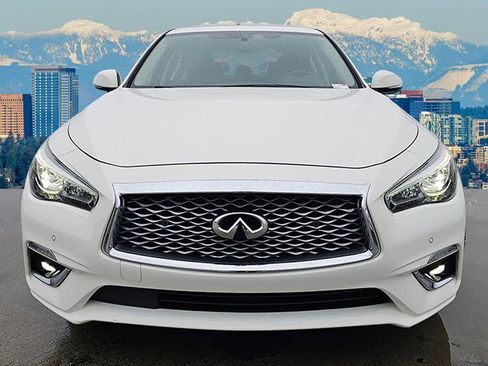 Used 2022 INFINITI Q50 Luxe w/ Cargo Package image 2