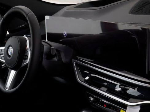 New 2026 BMW X6 xDrive40i w/ Climate Comfort Package image 21