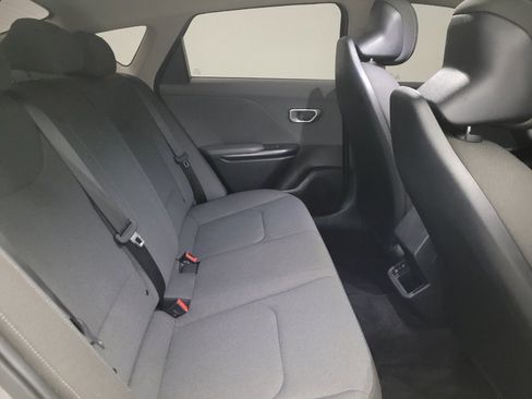 Used 2025 Kia K4 FWD image 19
