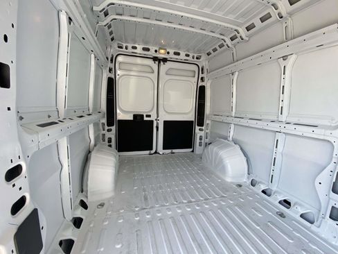 Used 2025 RAM ProMaster 2500 image 22
