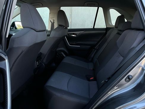 Used 2025 Toyota RAV4 XLE image 12