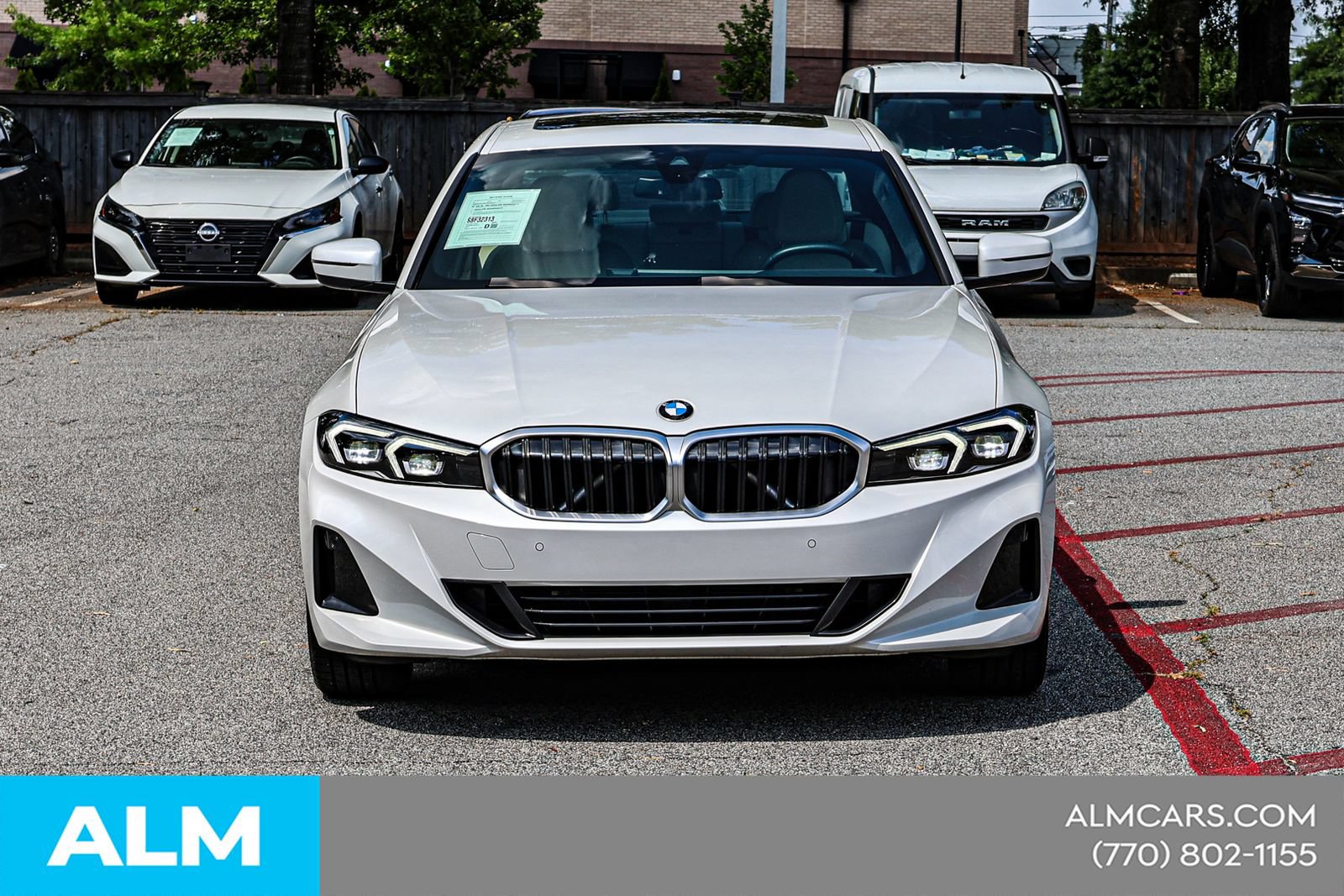 Used 2025 BMW 330i Sedan w/ Convenience Package RWD image 11