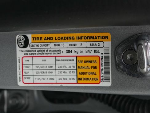 Certified 2024 Ford Escape ST-Line w/ Tech Pack #1 AWD/4WD image 28
