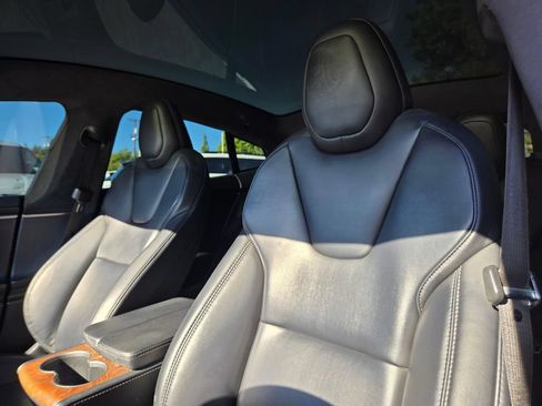 Used 2020 Tesla Model S AWD image 22