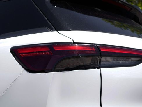New 2027 INFINITI QX60 Sport w/ Dark Cargo Package AWD/4WD image 8
