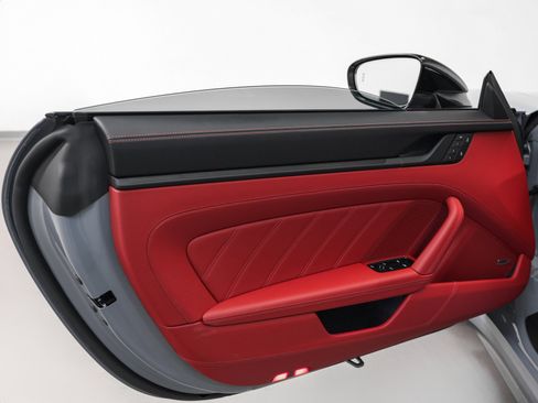 Used 2024 Porsche 911 Carrera GTS image 76