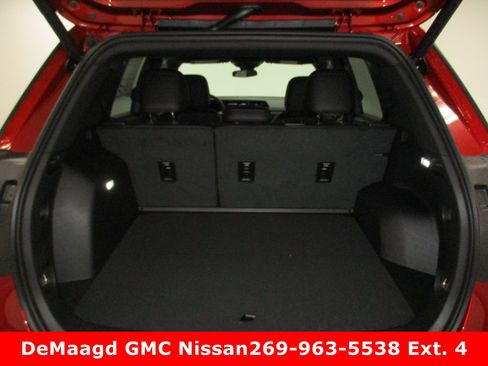 New 2026 GMC Terrain Elevation image 13