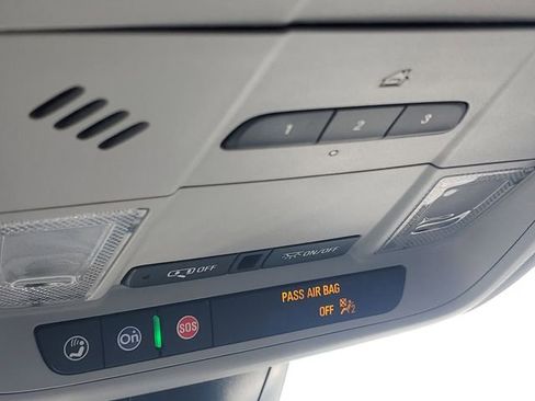 Certified 2024 Chevrolet Blazer LT w/ Convenience Package FWD image 30