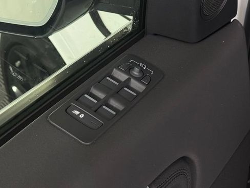 Certified 2025 Land Rover Discovery Sport S AWD/4WD image 25