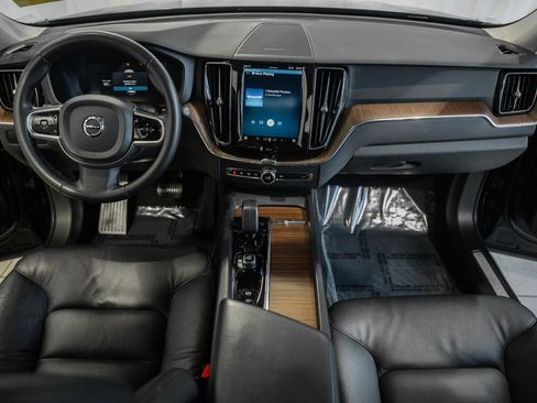 Used 2024 Volvo XC60 B5 Plus AWD/4WD image 26