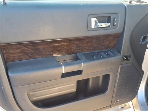 Used 2017 Ford Flex Limited w/ Equipment Group 303A image 9