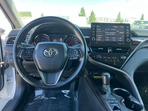 Used 2021 Toyota Camry XSE w/ Carpet Mat Package (TMS) FWD image 12