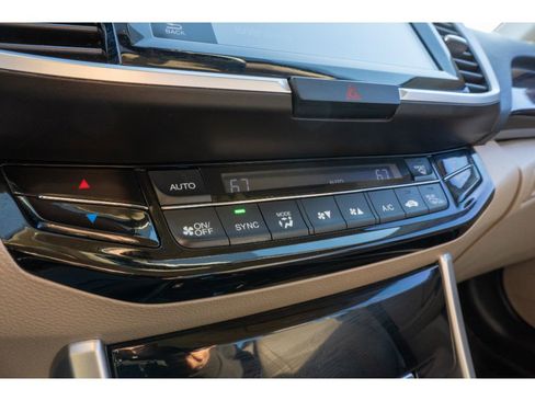 Used 2016 Honda Accord EX-L image 23