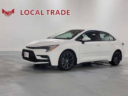 Certified 2023 Toyota Corolla SE image 4