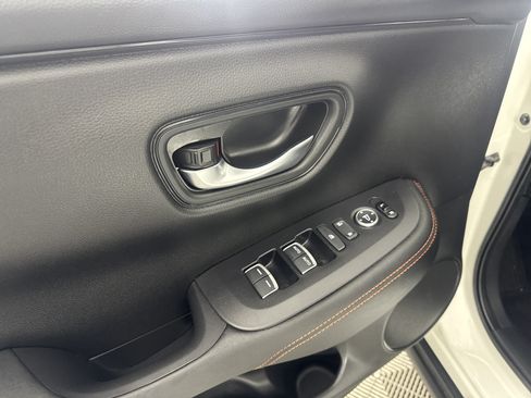 Certified 2024 Honda HR-V Sport image 15