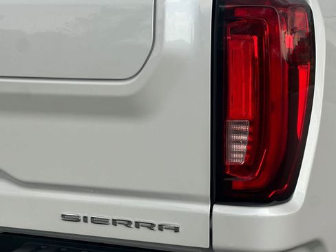 Used 2020 GMC Sierra 2500 Denali w/ Denali Ultimate Package AWD/4WD image 27