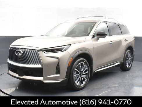 Certified 2026 INFINITI QX60 Luxe w/ Cargo Package image 2