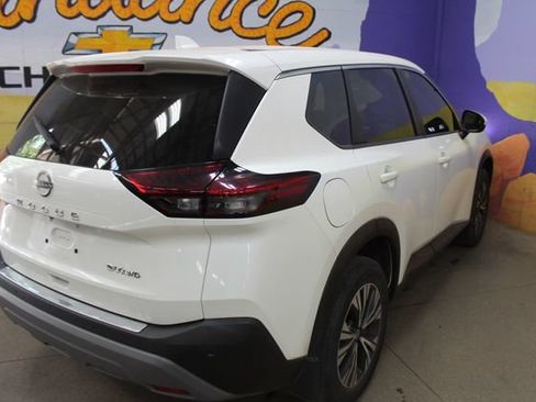 Used 2022 Nissan Rogue SV AWD/4WD image 8