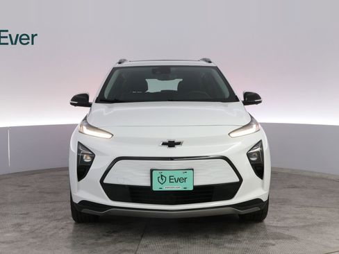 Used 2023 Chevrolet Bolt EUV Premier w/ Sun & Sound Package image 12