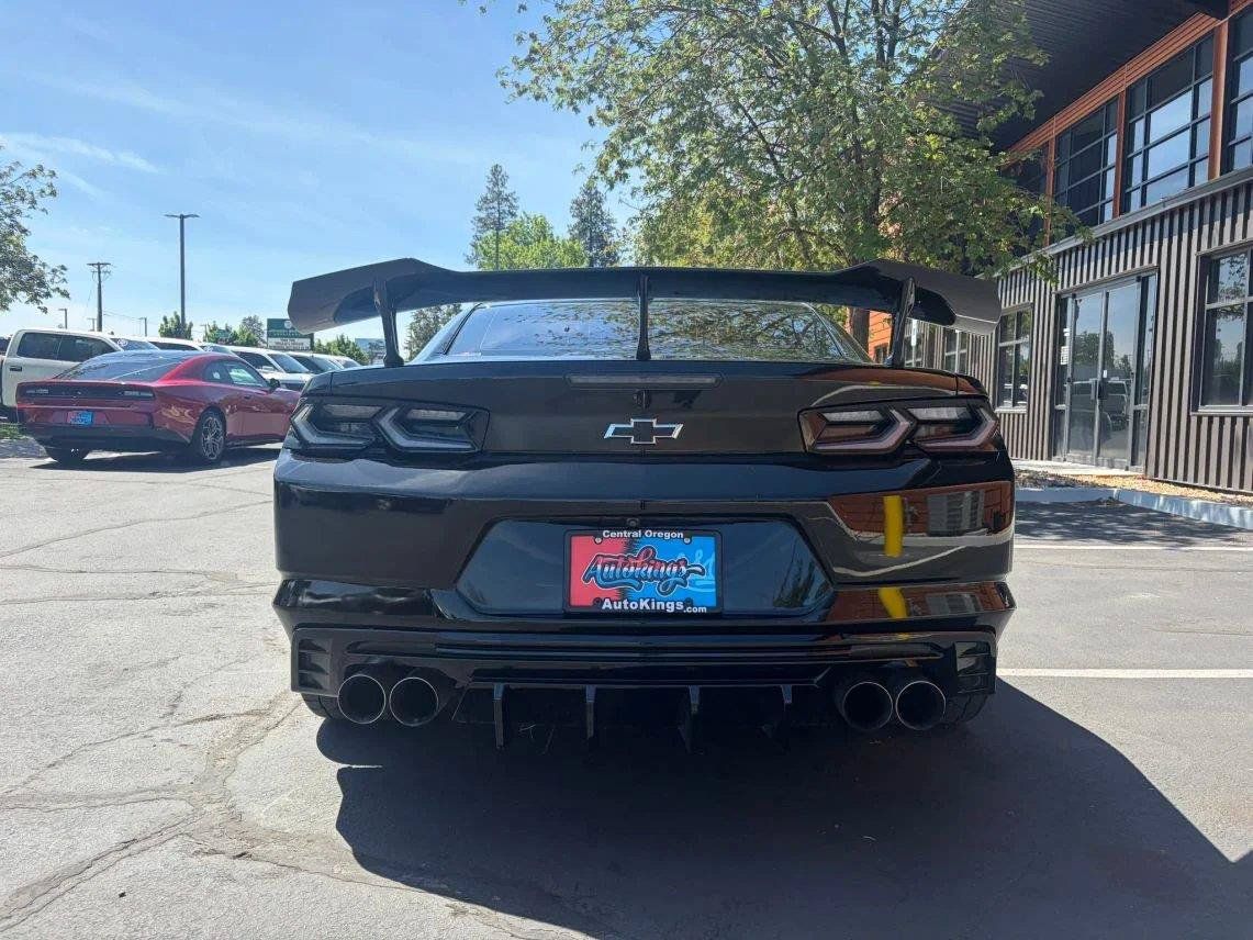 Used 2022 Chevrolet Camaro SS w/ Redline Edition RWD image 4