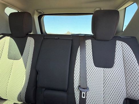 Used 2015 Chevrolet Equinox LS FWD image 7