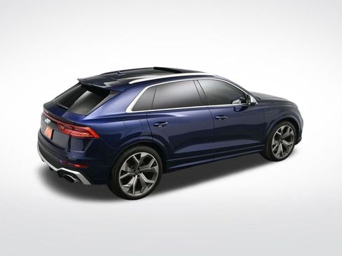 Used 2022 Audi RS Q8 w/ Luxury Package image 50