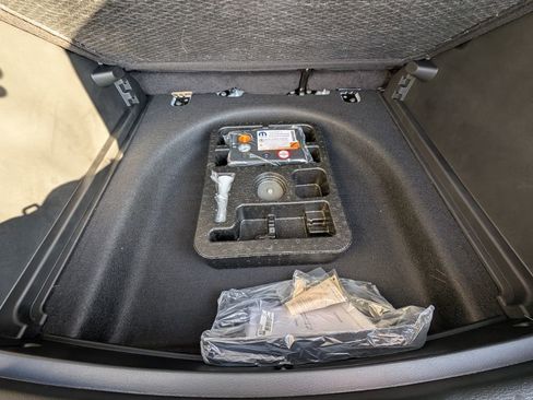 New 2026 Jeep Compass Latitude image 37