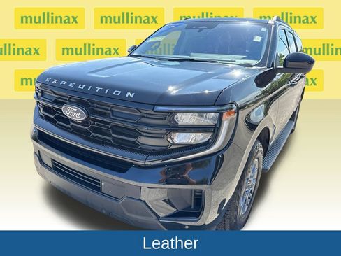 Certified 2025 Ford Expedition Max Active RWD image 8